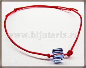 Bratara Lucky charm Cub cristal Swarovski 6mm safir deschis