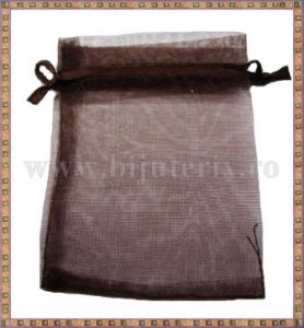 Saculet organza 8,5x7cm maro