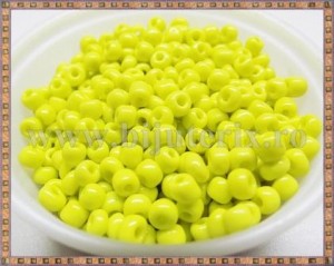 Margele nisip 4mm - galben (100gr)