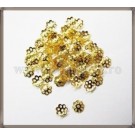 Capacele metalice floare 6mm - aurii (50 buc)